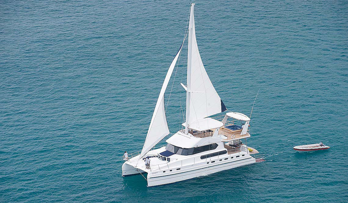 catamaran sailing motor yacht